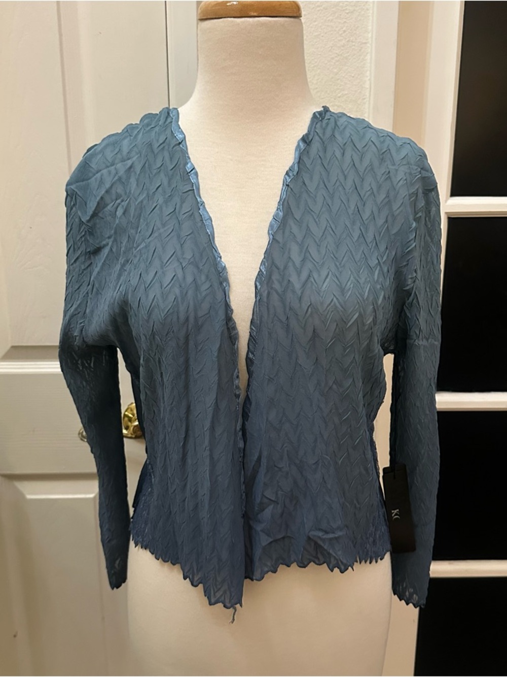 Komarov cardigan